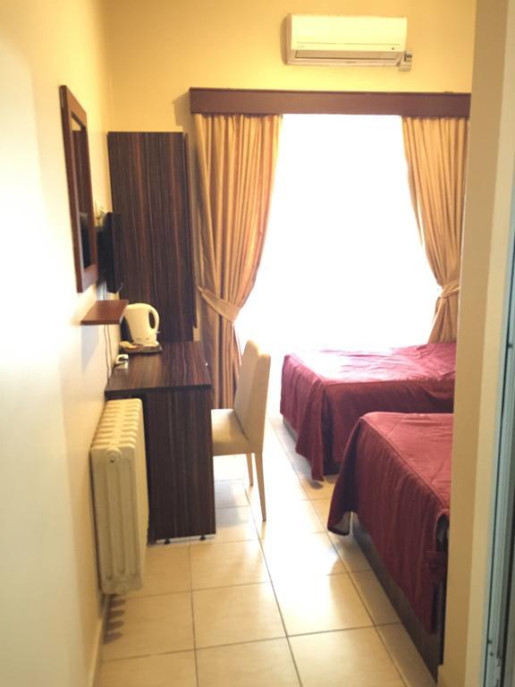 Hotel Mercan Adana Zimmer foto