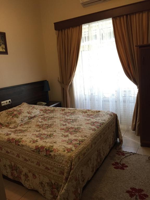 Hotel Mercan Adana Zimmer foto