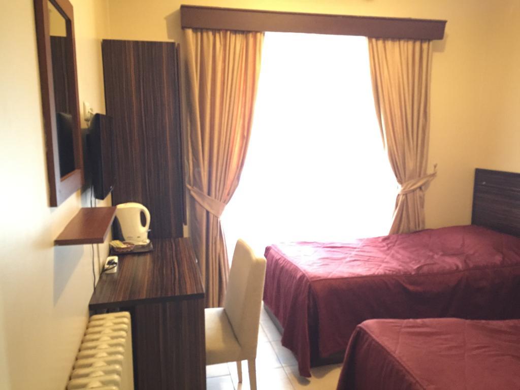 Hotel Mercan Adana Zimmer foto